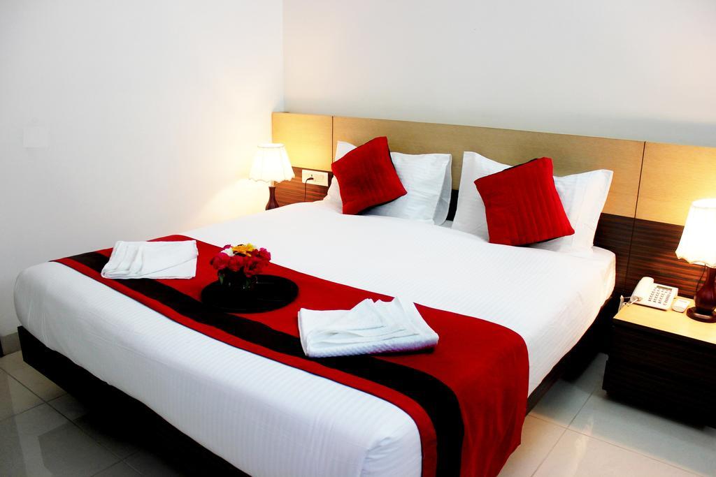 Cyber Inn Gurgaon Bilik gambar
