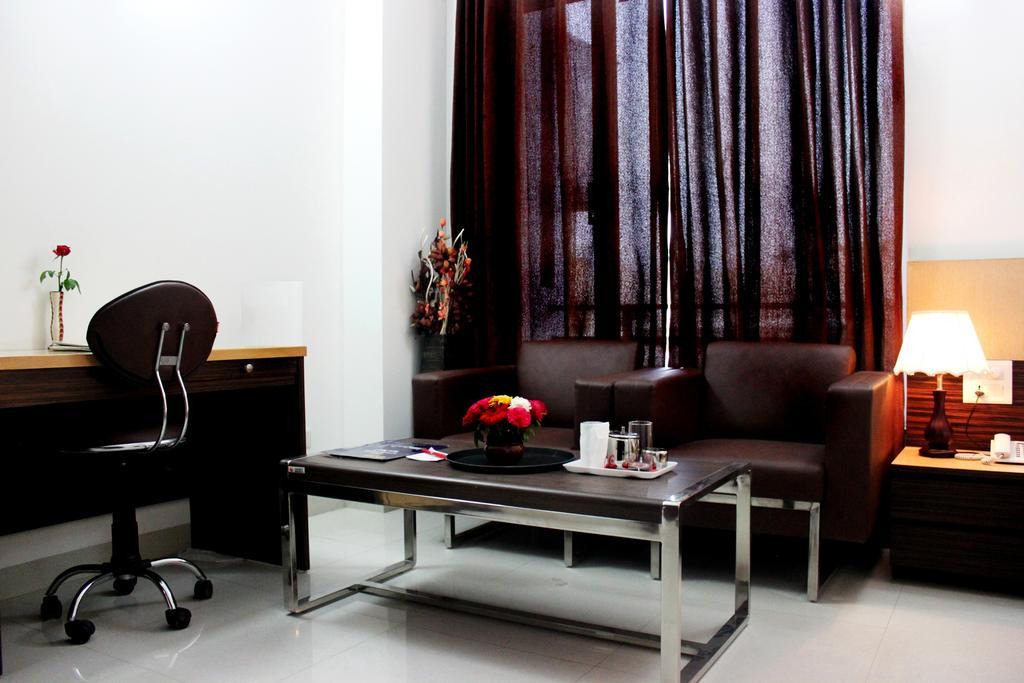 Cyber Inn Gurgaon Luaran gambar