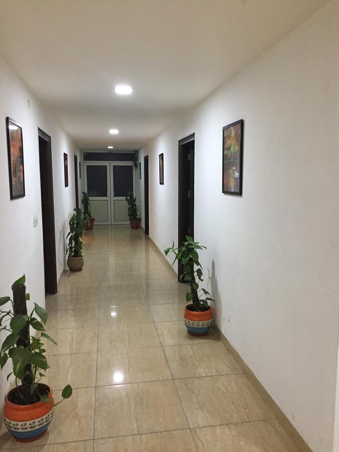 Cyber Inn Gurgaon Luaran gambar